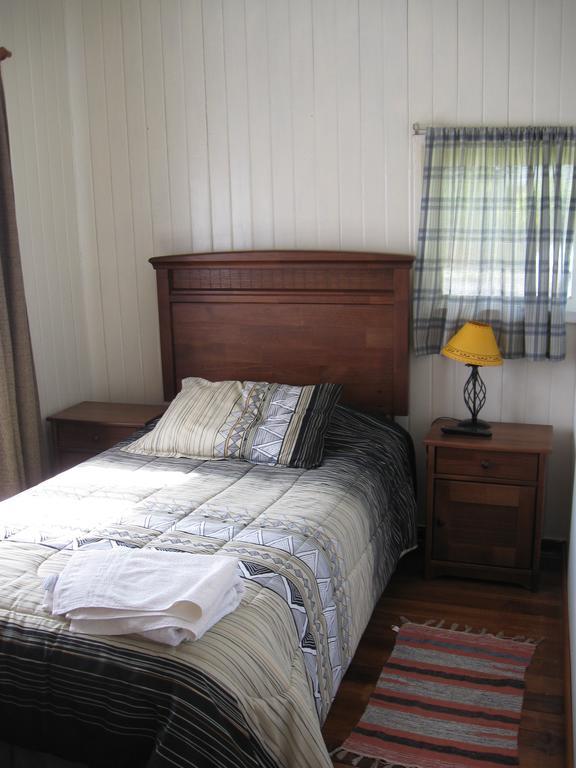 Hostal Entre Araucarias テムコ 部屋 写真